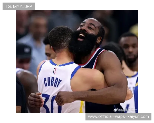 快船五巨头磨合仍失败,哈登怒摔毛巾